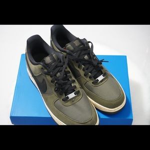 Undefeated x AF1 Mens Size 11